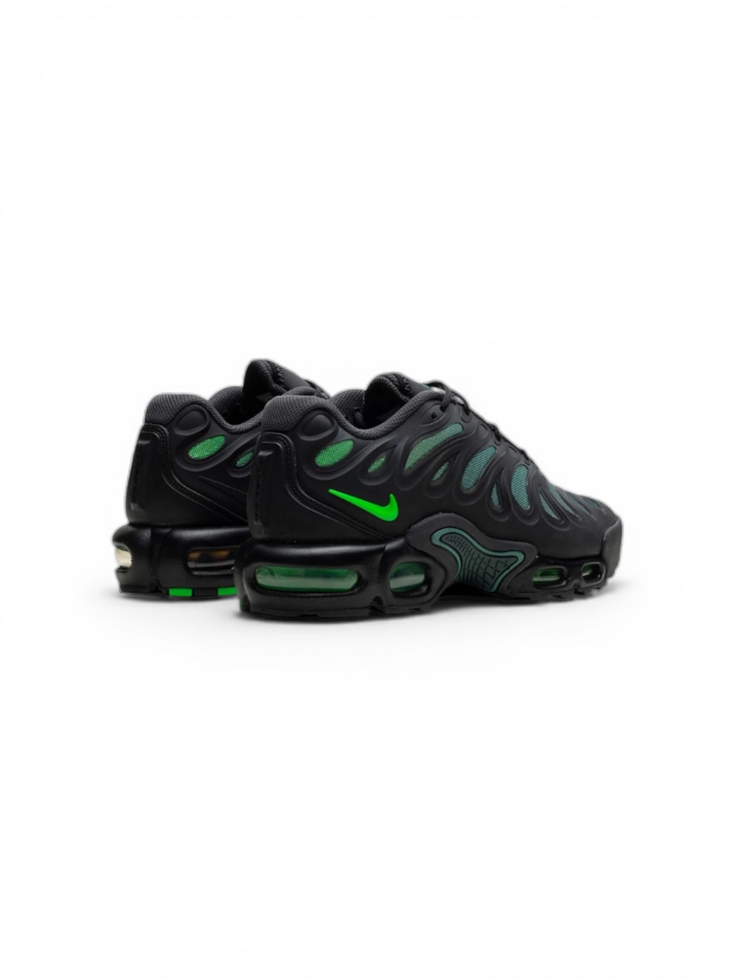 Air Max Plus Drift "Black Volt"