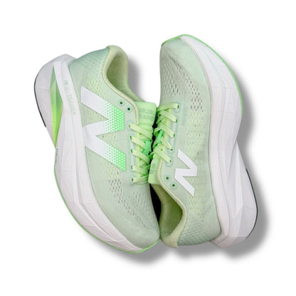 New Balance Rebel V4 SuperComp Elite (versión C)