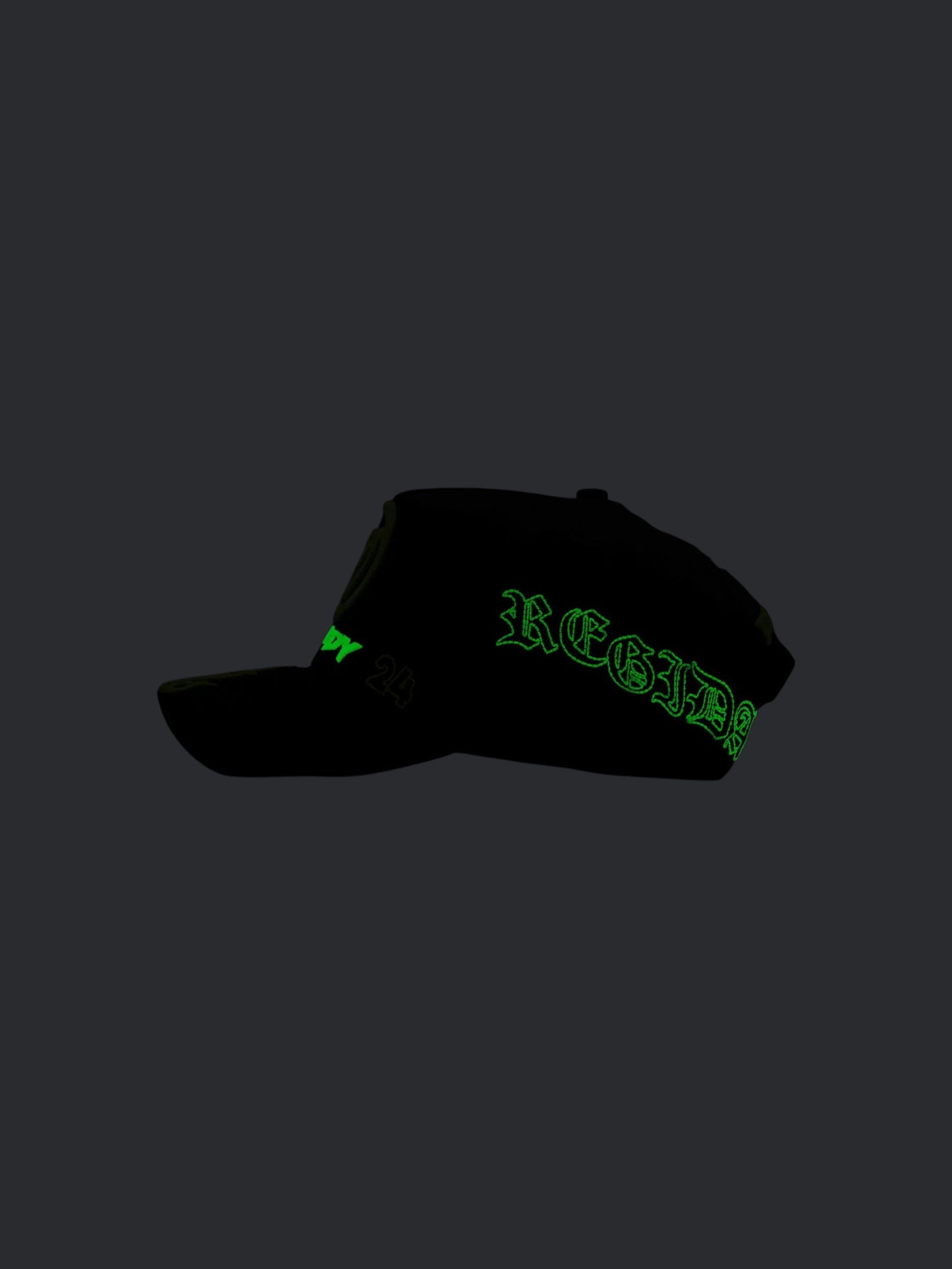 GORRA DANDY HANTS X FUERZA REGIDA // PERO NO TE ENAMORES P.N.T.E (GLOW IN THE DARK)