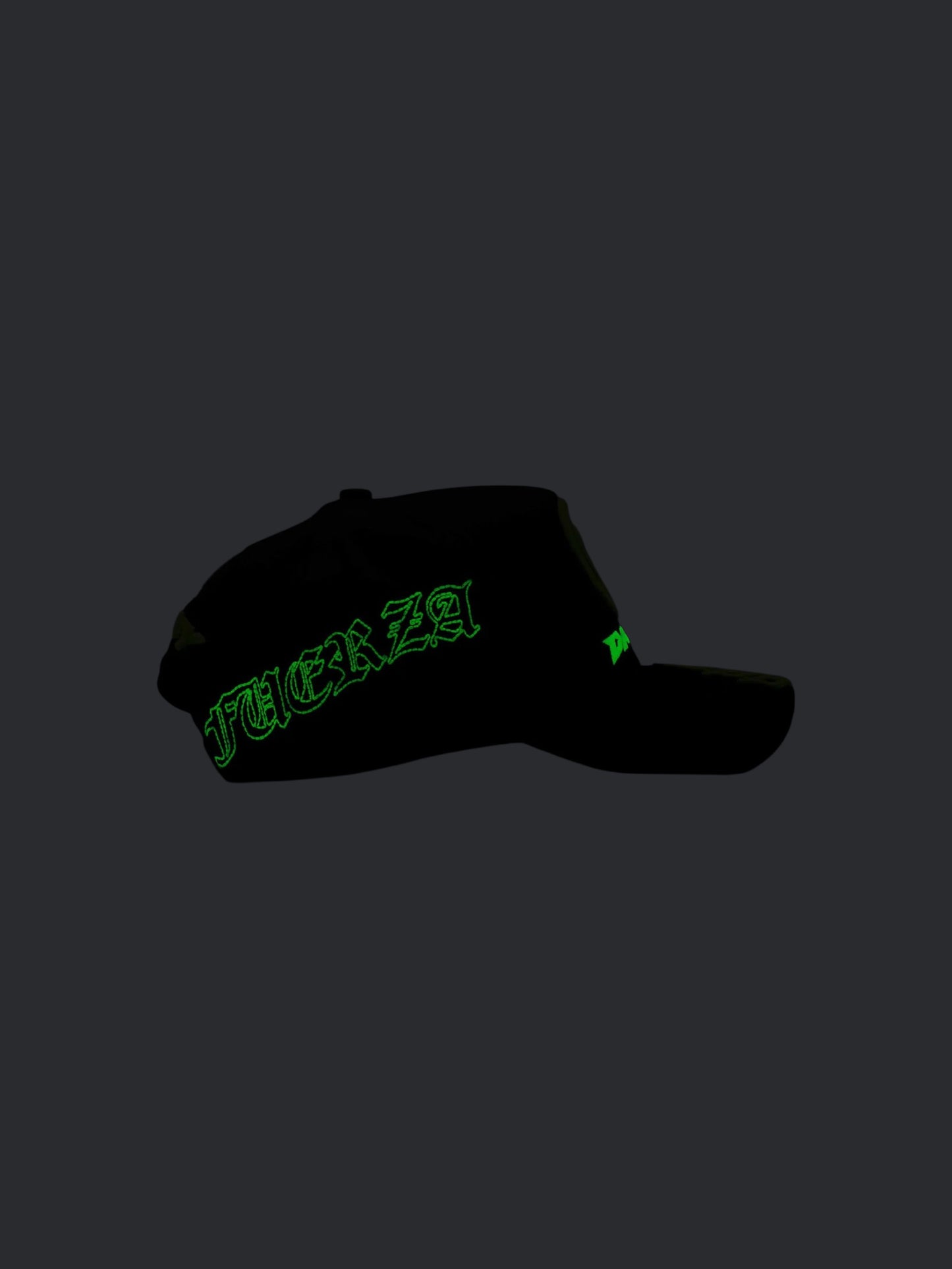 GORRA DANDY HANTS X FUERZA REGIDA // PERO NO TE ENAMORES P.N.T.E (GLOW IN THE DARK)
