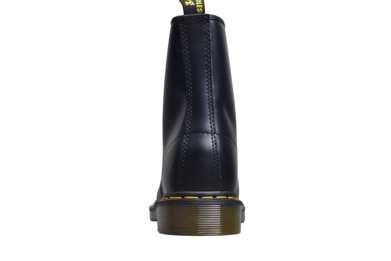 Dr. Marteens bota de 8 ojales clasica