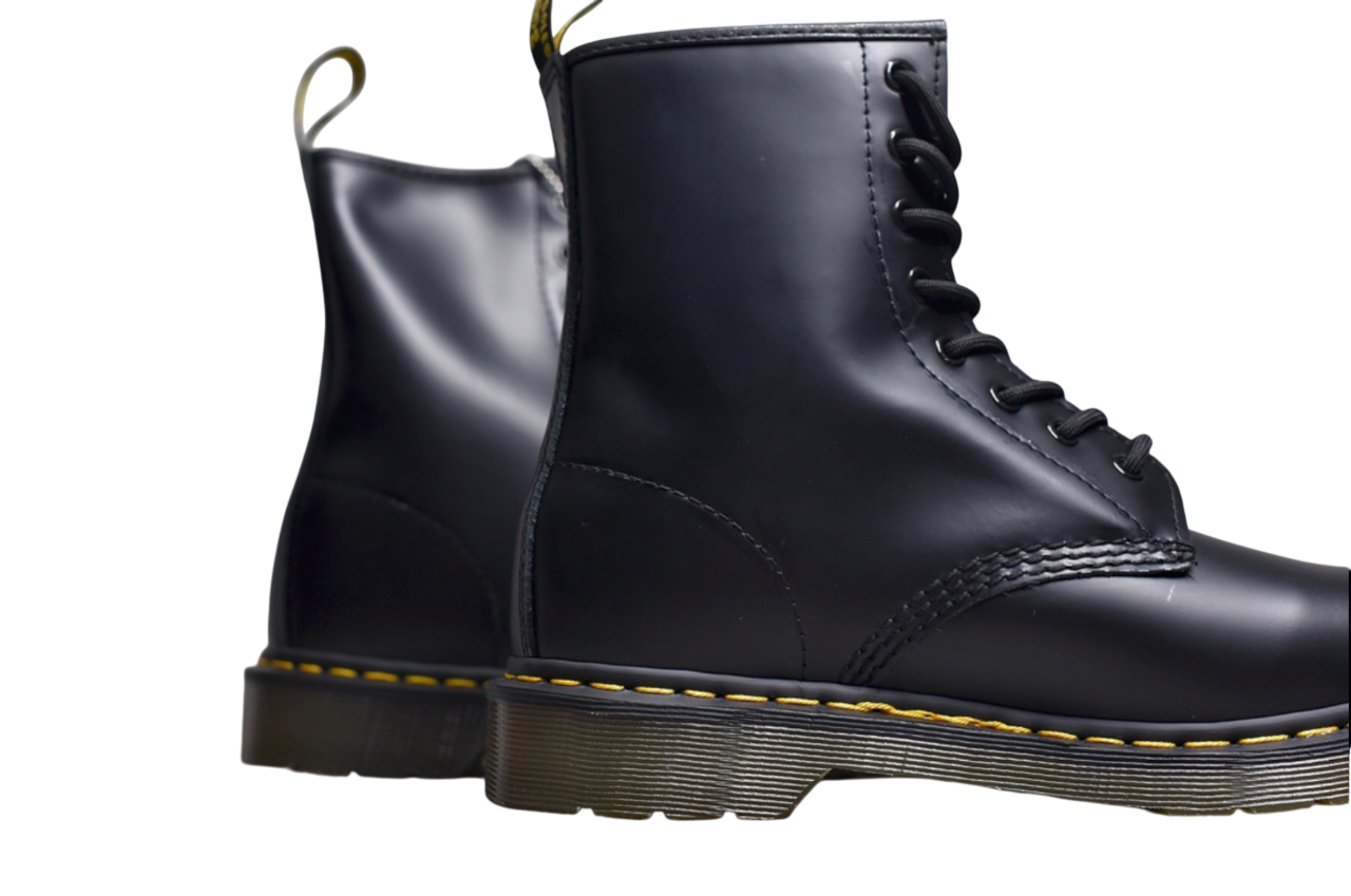 Dr. Marteens bota de 8 ojales clasica