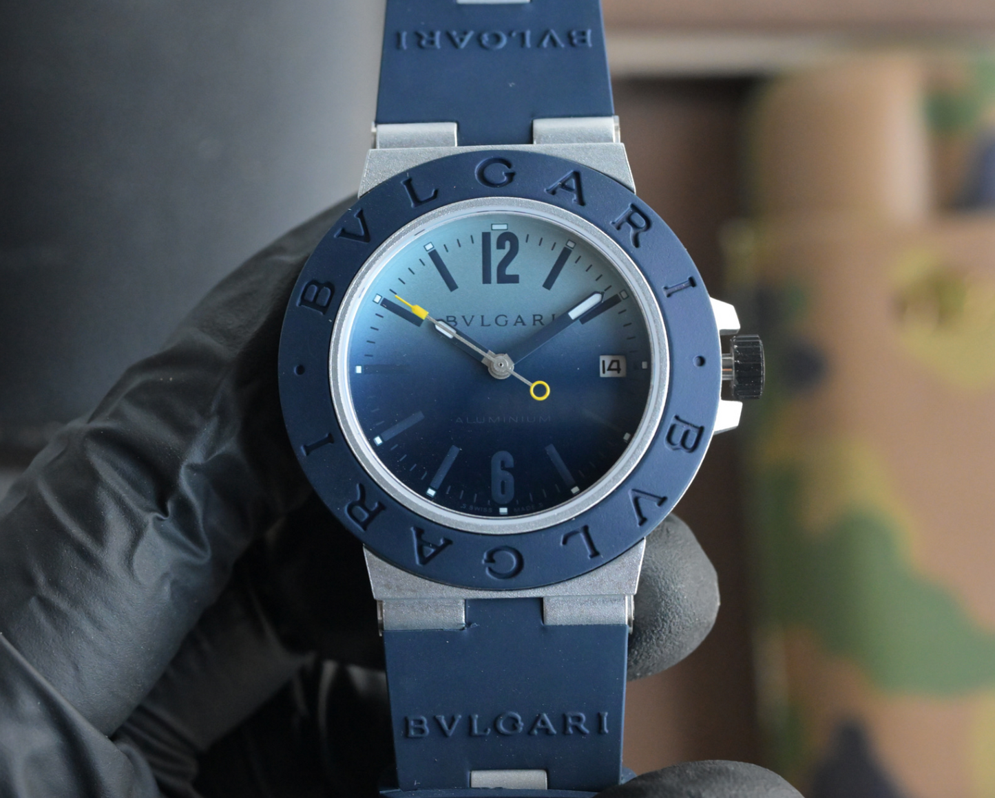 Reloj para caballero Bvlgari movimiento mecanico con caja de acero