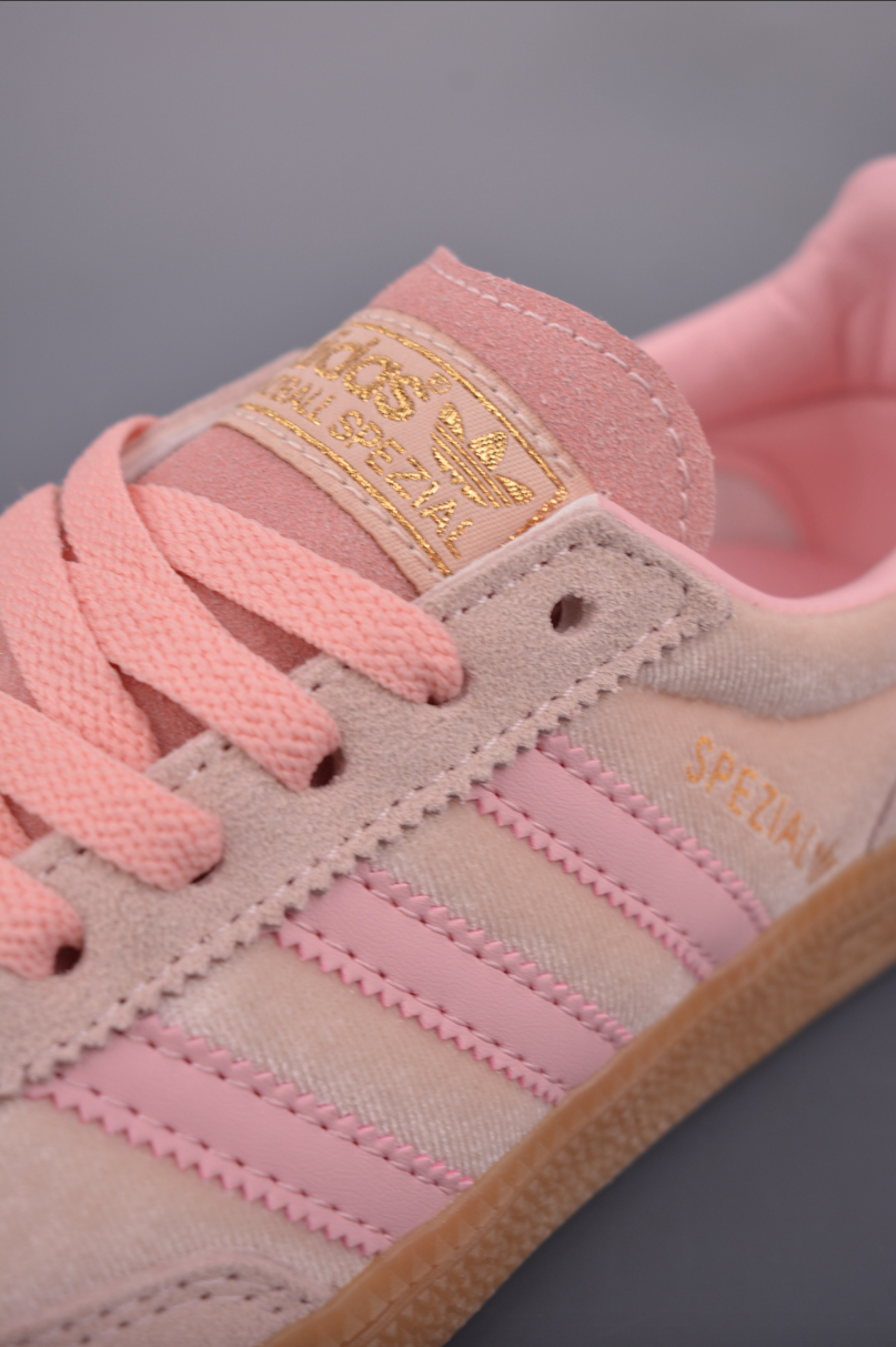Adidas Spezial pink