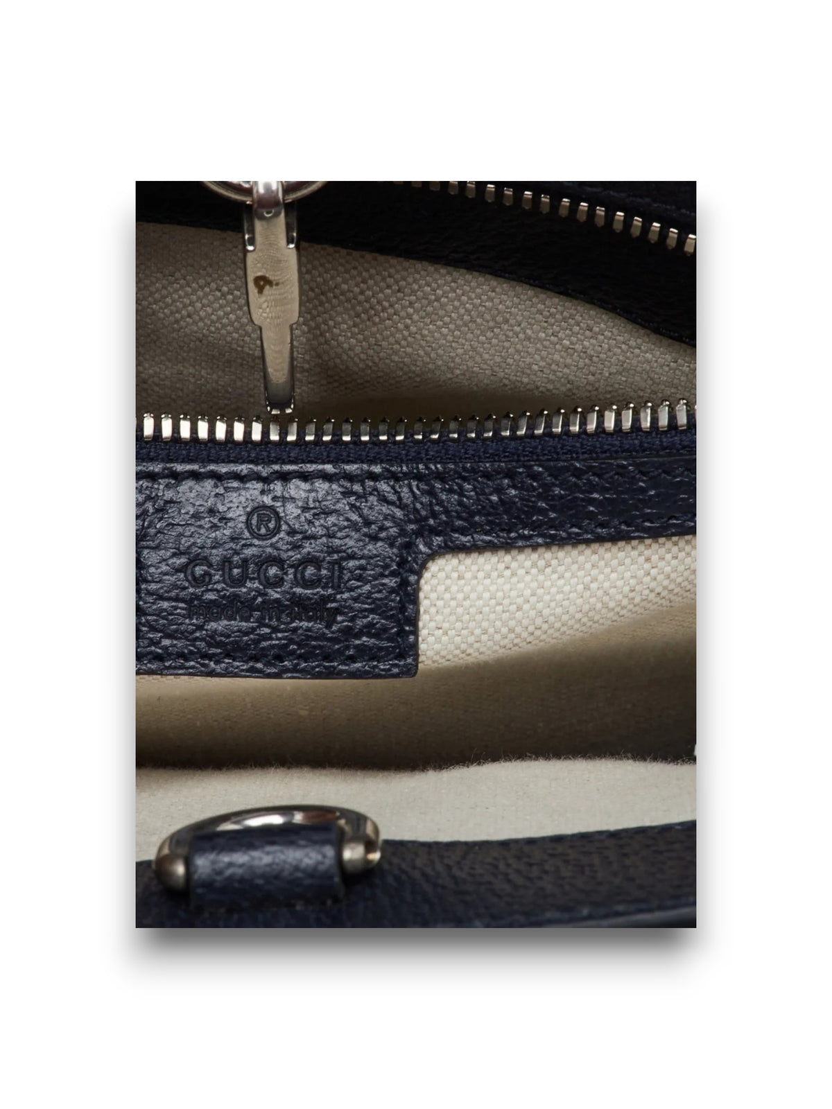 Gucci Tote GG Supreme Con Ribete de Piel