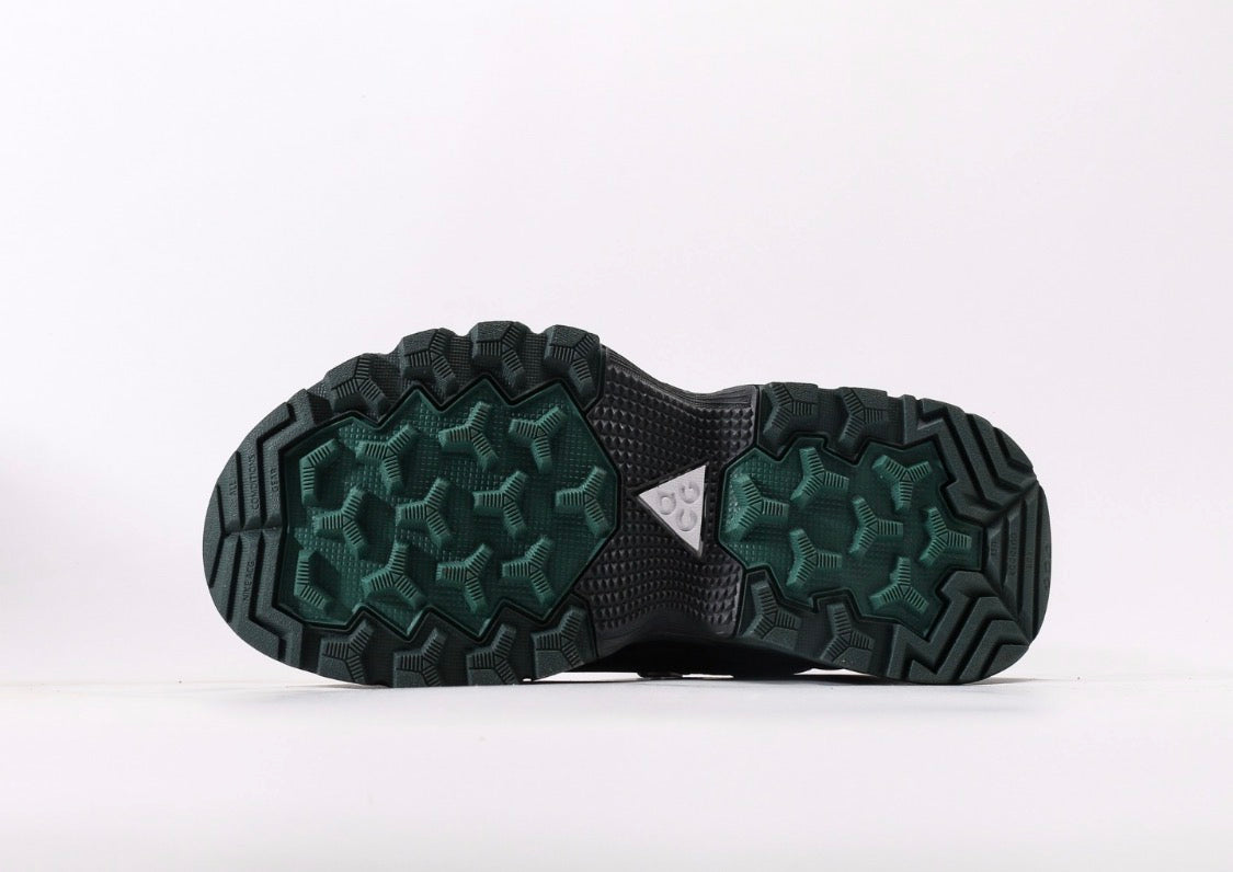 Nike ACG Zoom Galadome Gore-Tex