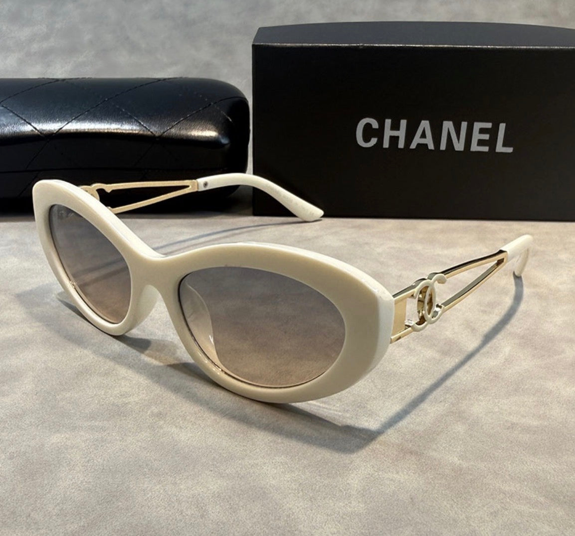 Lentes de Sol CHANEL Ovalados