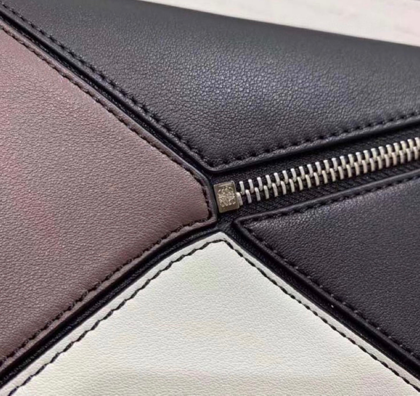 Bolso Loewe Blocks quadratic en piel