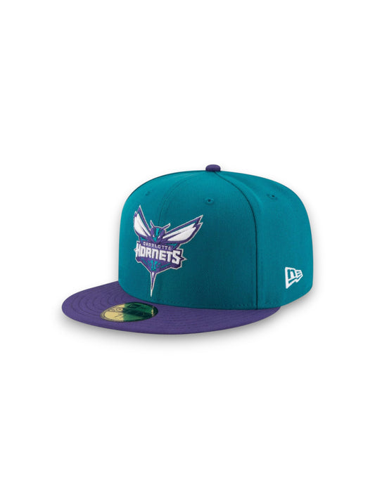 Charlotte Hornets New Era Official Team Color 2Tone 59FIFTY Gorra ajustada - Verde azulado/Morado