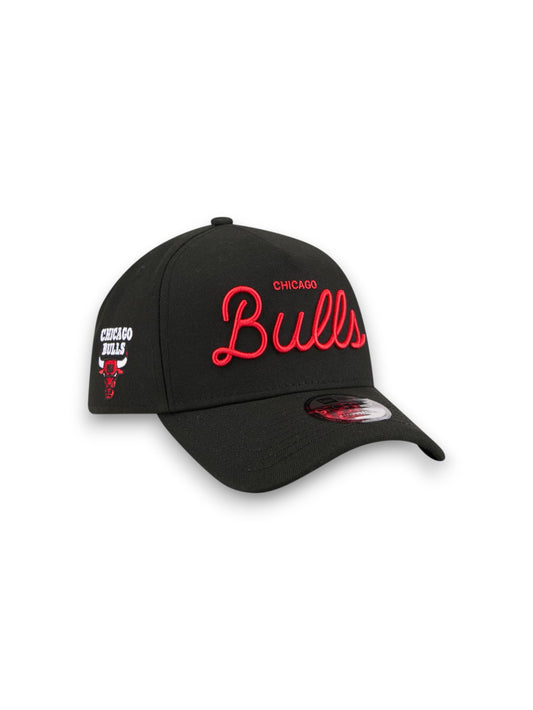 Gorra unisex ajustable New Era x Malbon Golf 9FORTY A-Frame de los Chicago Bulls Negra