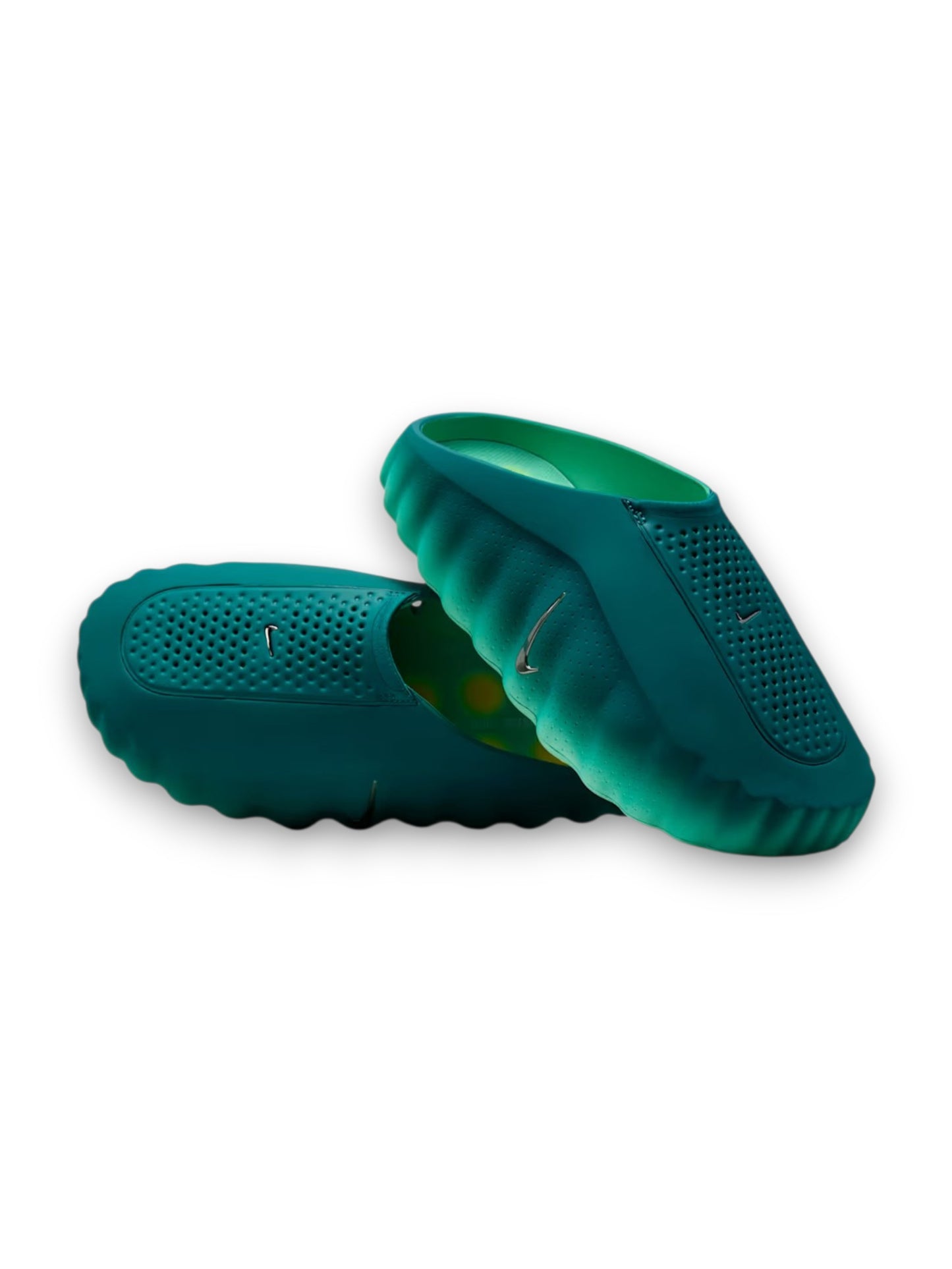 Nike Mind 001 Pregame Mules Verdes