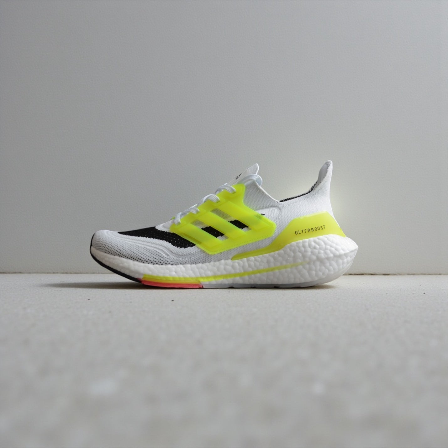 Adidas Ultraboost 21