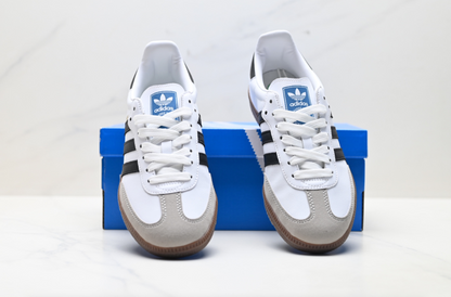 adidas Samba OG - White Suede / Gum